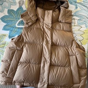 Lululemon Wunder Puff Vest *SOLD OUT* 10 Beige